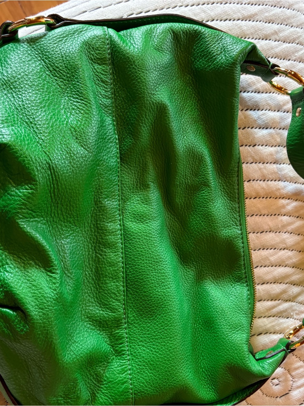 Michael Kors Green Pebbled Leather Hobo Satchel with Gold Hardware - Picture 3 of 8